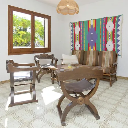 Appartement Small Building With 4 Close To The *